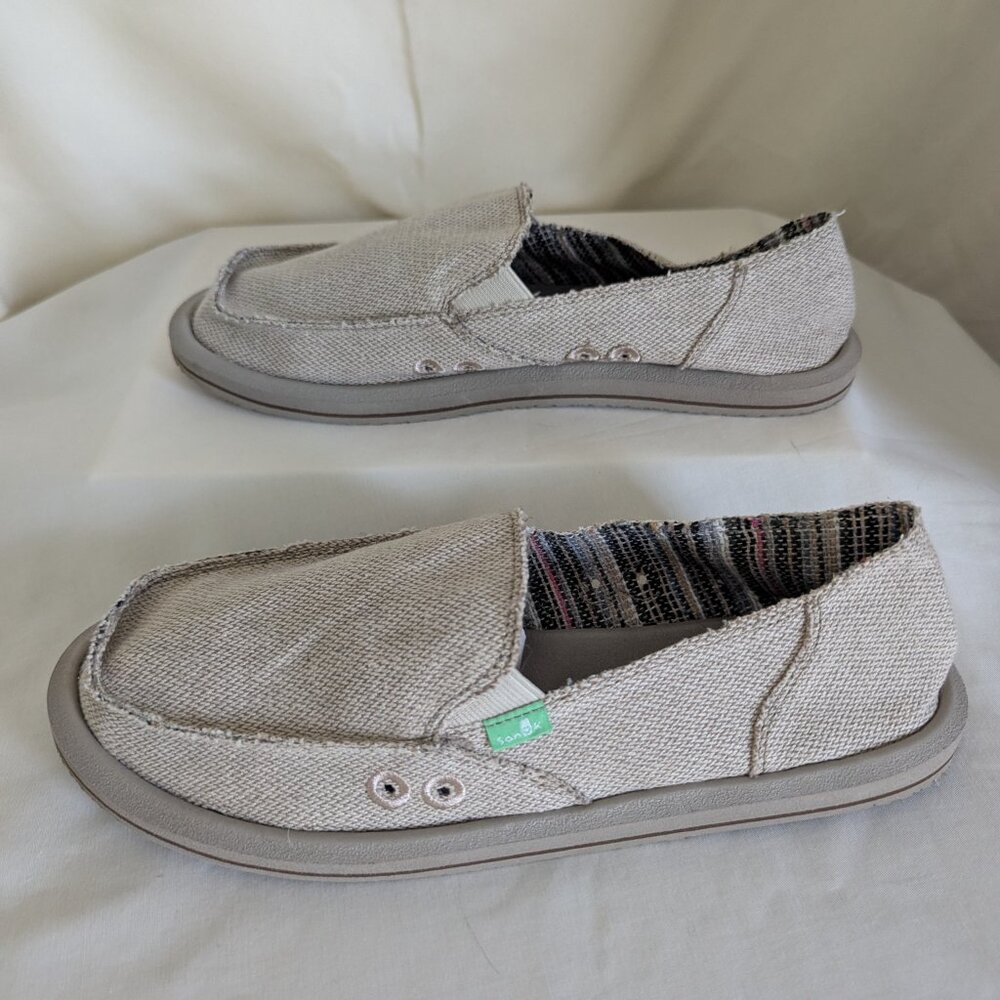 NWOB SANUK WOMENS DONNA HEMP LOAFER - SZ 10 - NATURAL